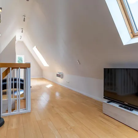 Apartman Von Ahrentschildt - Bahnhofstrasse 5 *
