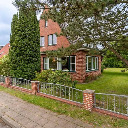 Von Ahrentschildt - Bahnhofstrasse 5 Sankt Peter-Ording