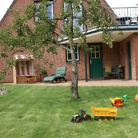 Von Ahrentschildt - Bahnhofstrasse 5 Apartman